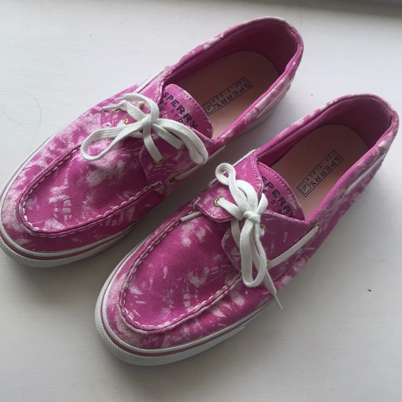 Shoes - Pink Tie-dye Sperry’s
